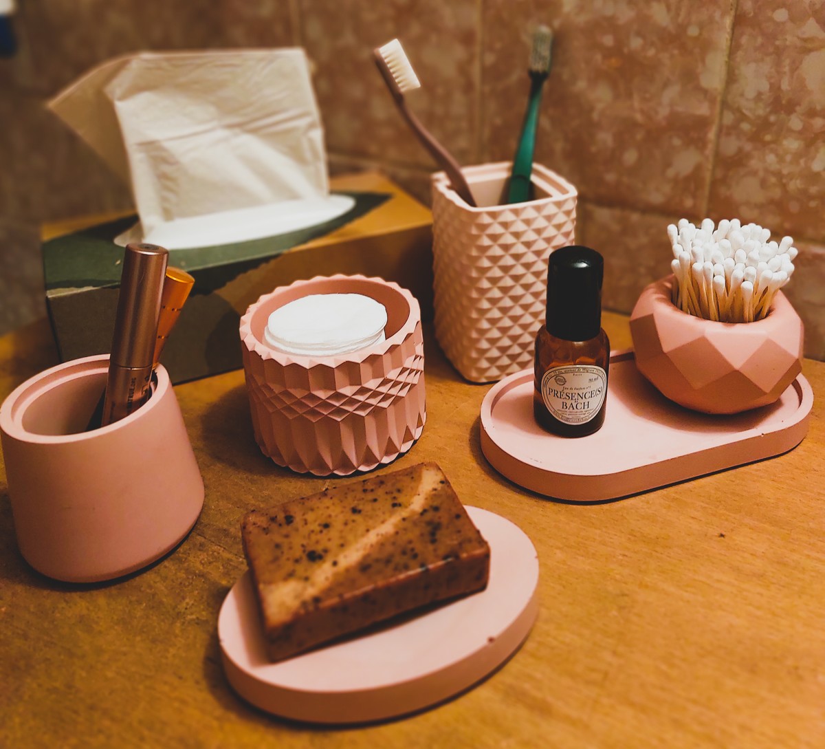 Unikátní dekorace do interiéru z ekologických materiálů