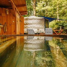 Horská finská vana u jurty